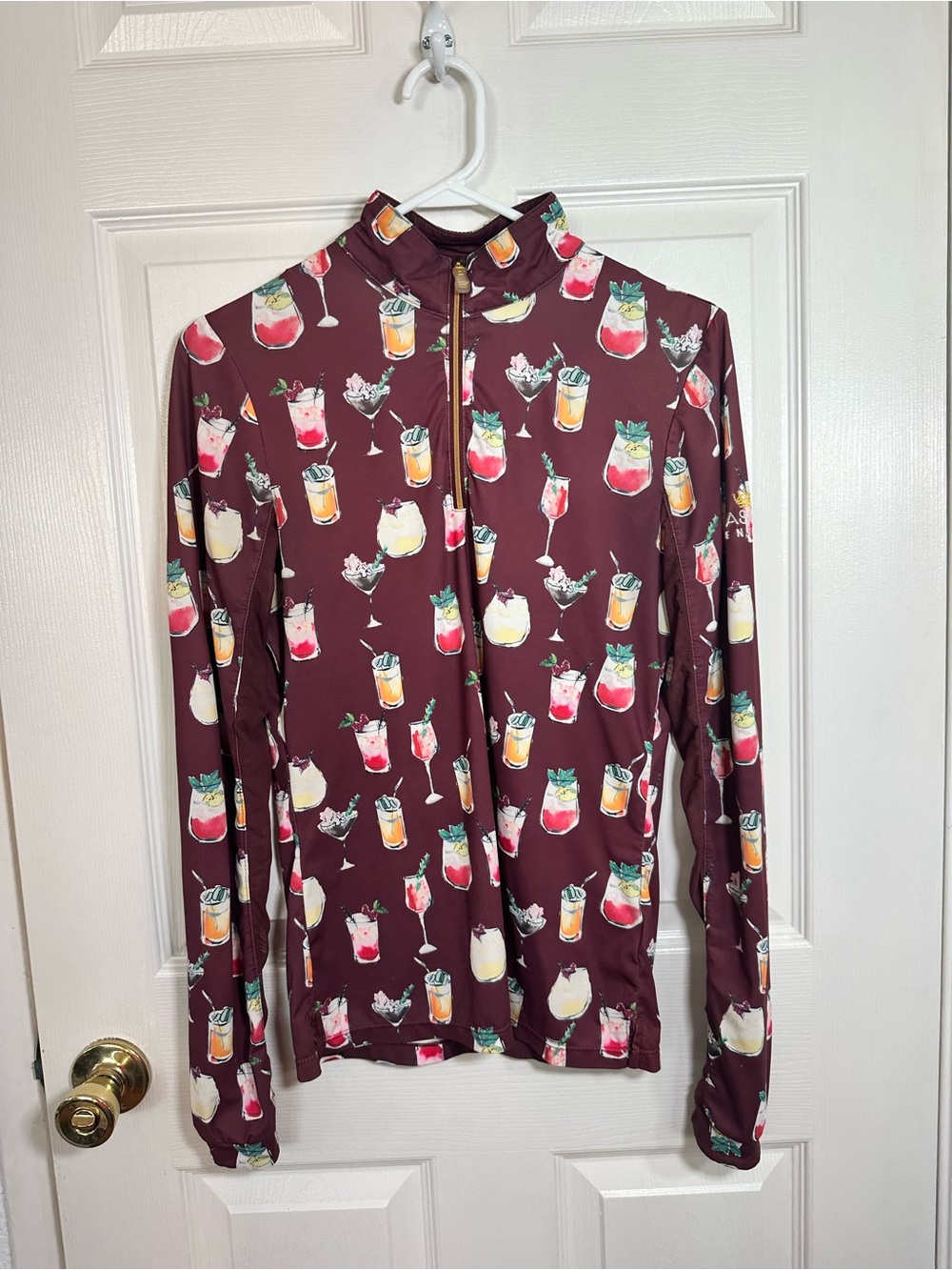 Kastel Women’s Sun shirt 1/4 zip Burgundy Cocktail Print small